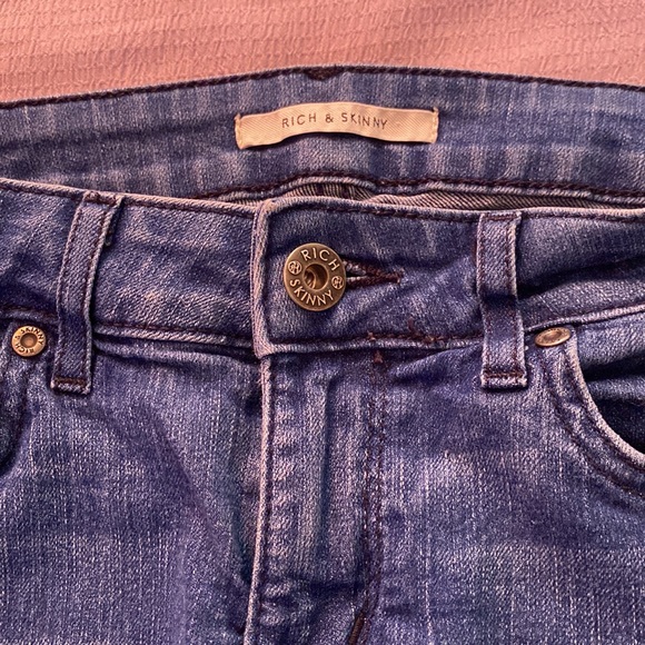 Rich & Skinny Blue Jeans - Picture 4 of 5